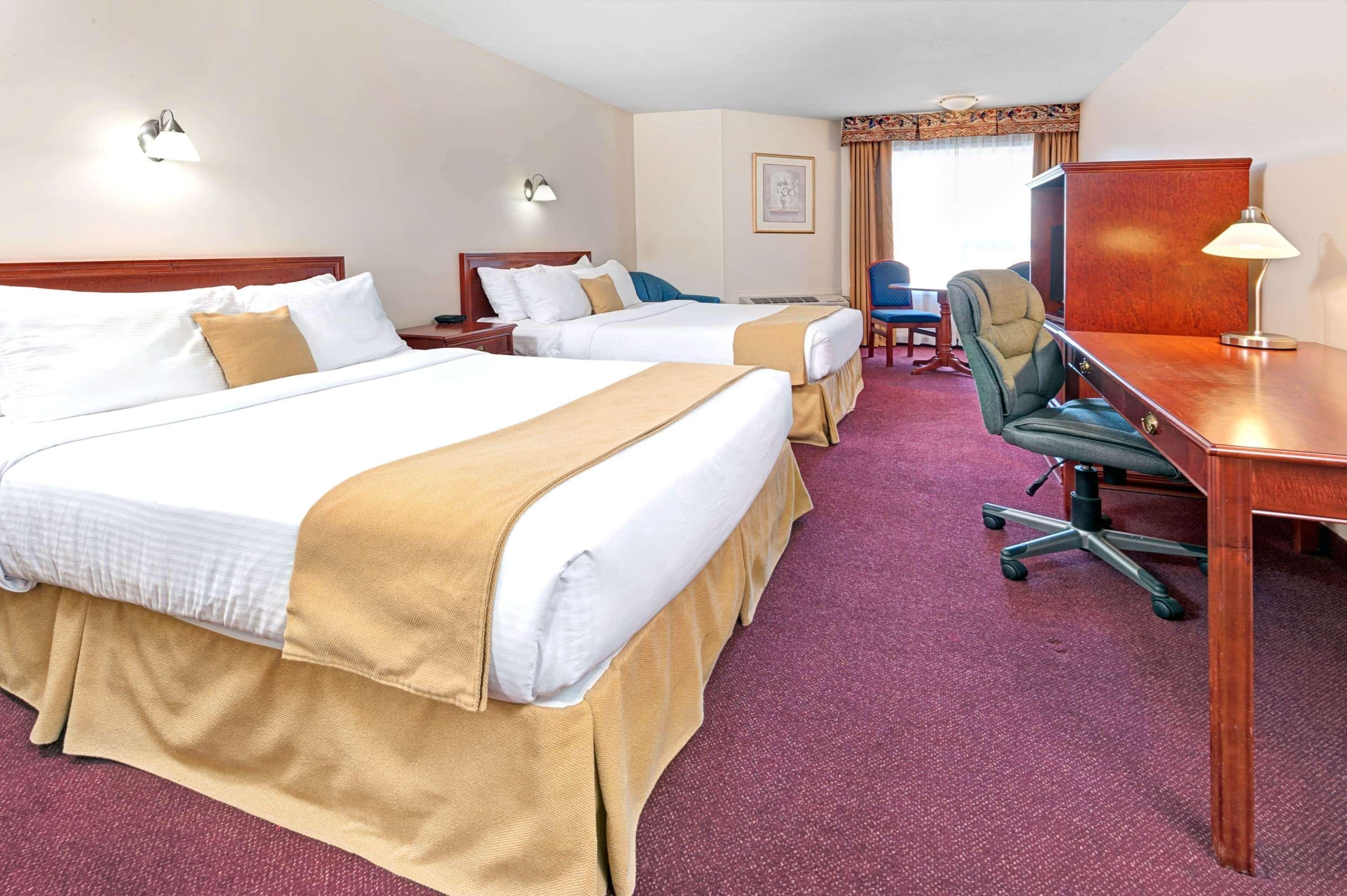 Quality Inn & Suites Edmonton International Airport Leduc Kültér fotó