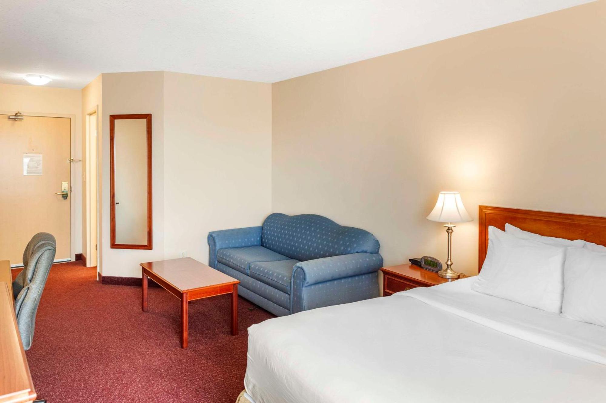 Quality Inn & Suites Edmonton International Airport Leduc Kültér fotó