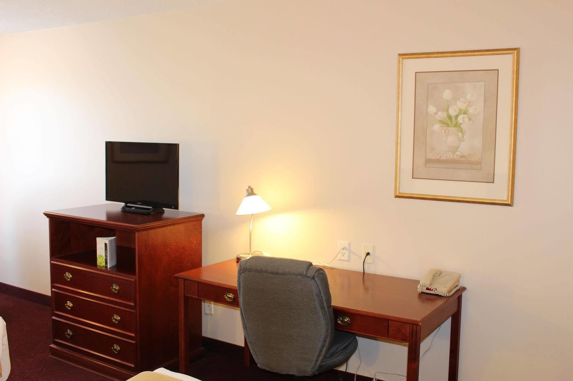 Quality Inn & Suites Edmonton International Airport Leduc Kültér fotó