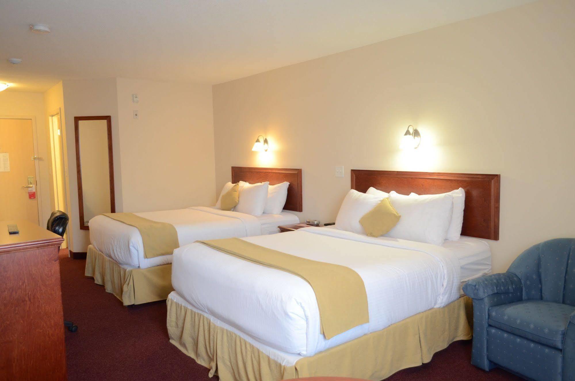 Quality Inn & Suites Edmonton International Airport Leduc Kültér fotó